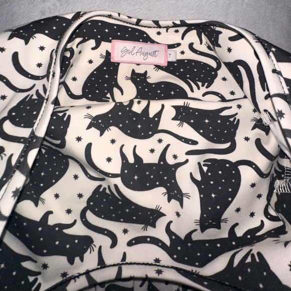 Girl August Binx 2.0 - Picture 3 of 3